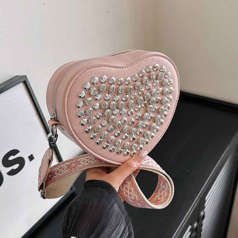 Heart Bag Wide Shoulder Strap Western Style All-matching Rivet Crossbody Phone Bag