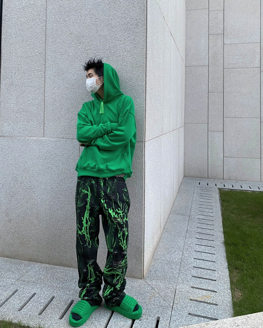 Fluorescent Green Splash-ink Make Old Ripped Washed Jeans