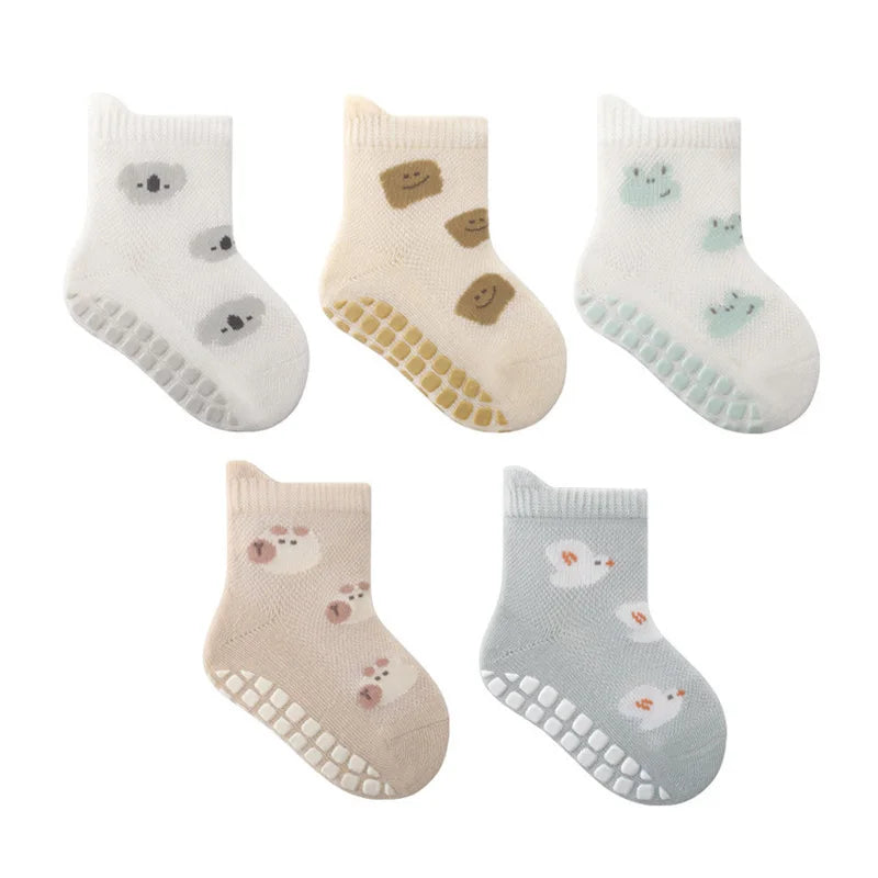 5 Pairs Childrens Non-Slip Socks Cute Cartoon Pattern Kids Boys Girls